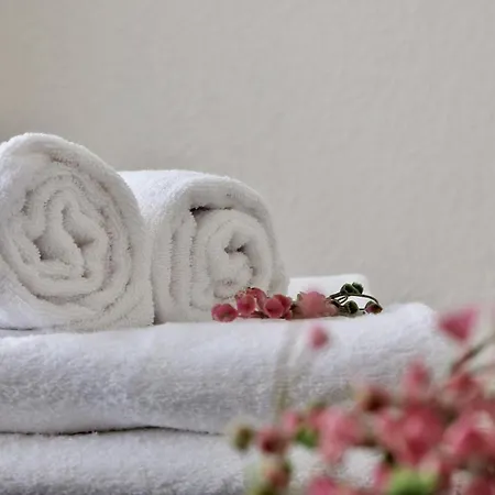 A Estribor - 20001 * 阿哥诺斯