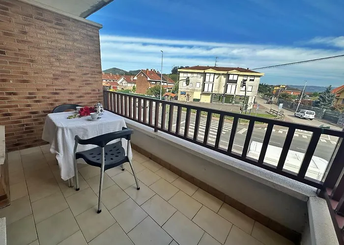 A Estribor - 20001 *